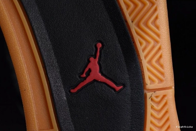 4 Black Retro Jordan Laser Air CI1184-001 0810